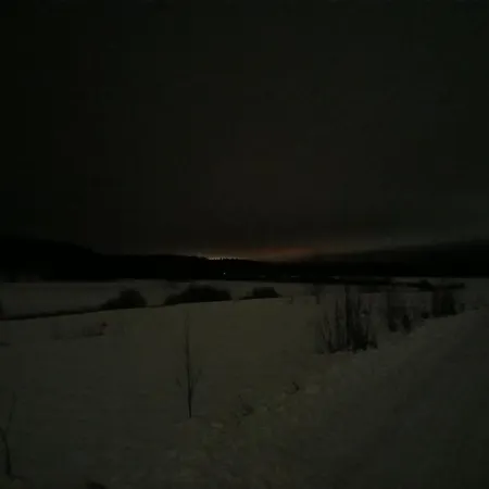 Chez-nous Aeaenekoski, Sauna & Jacuzzi, Northern Lights 샬레 Äänekoski