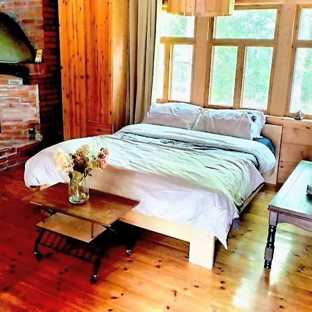 샬레 Chez-nous Aeaenekoski, Sauna & Jacuzzi, Northern Lights Äänekoski