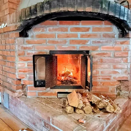 Riverside Cabin in Äänekoski Sauna, Hot Tub&Northern Lights Äänekoski