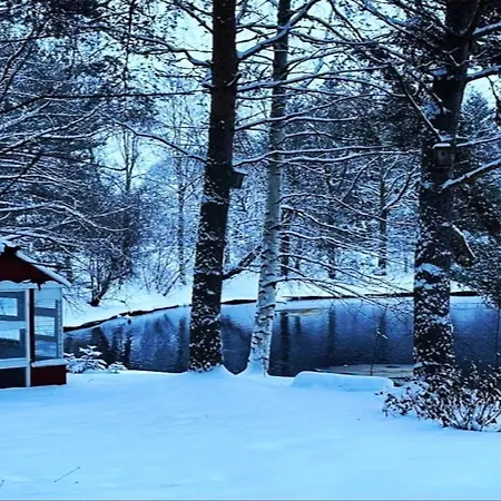 샬레 Riverside Sauna Hot Tub Northern Lights