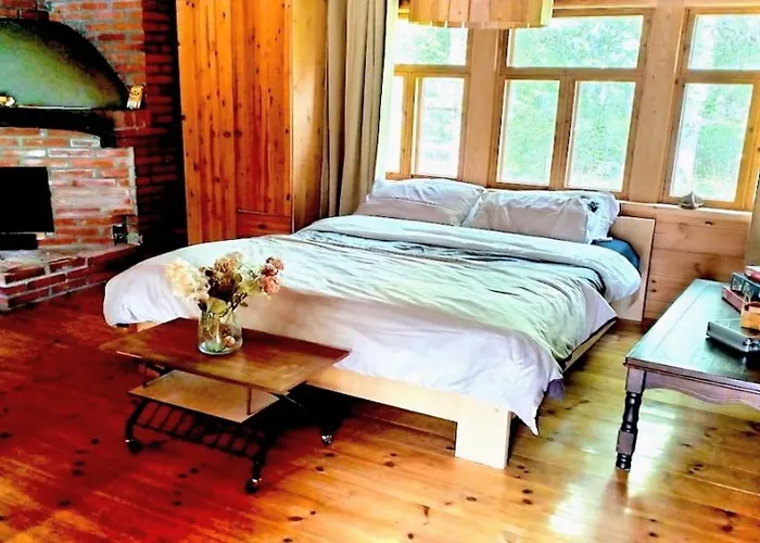 木屋 Riverside Cottage Aeaenekoski Sauna And Hot Tub Northern Lights Äänekoski